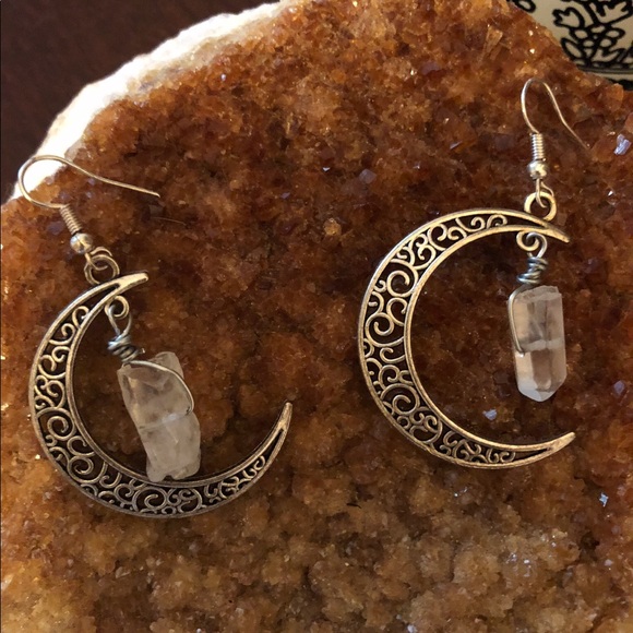 Crescent Moon Earrings - Picture 2 of 4